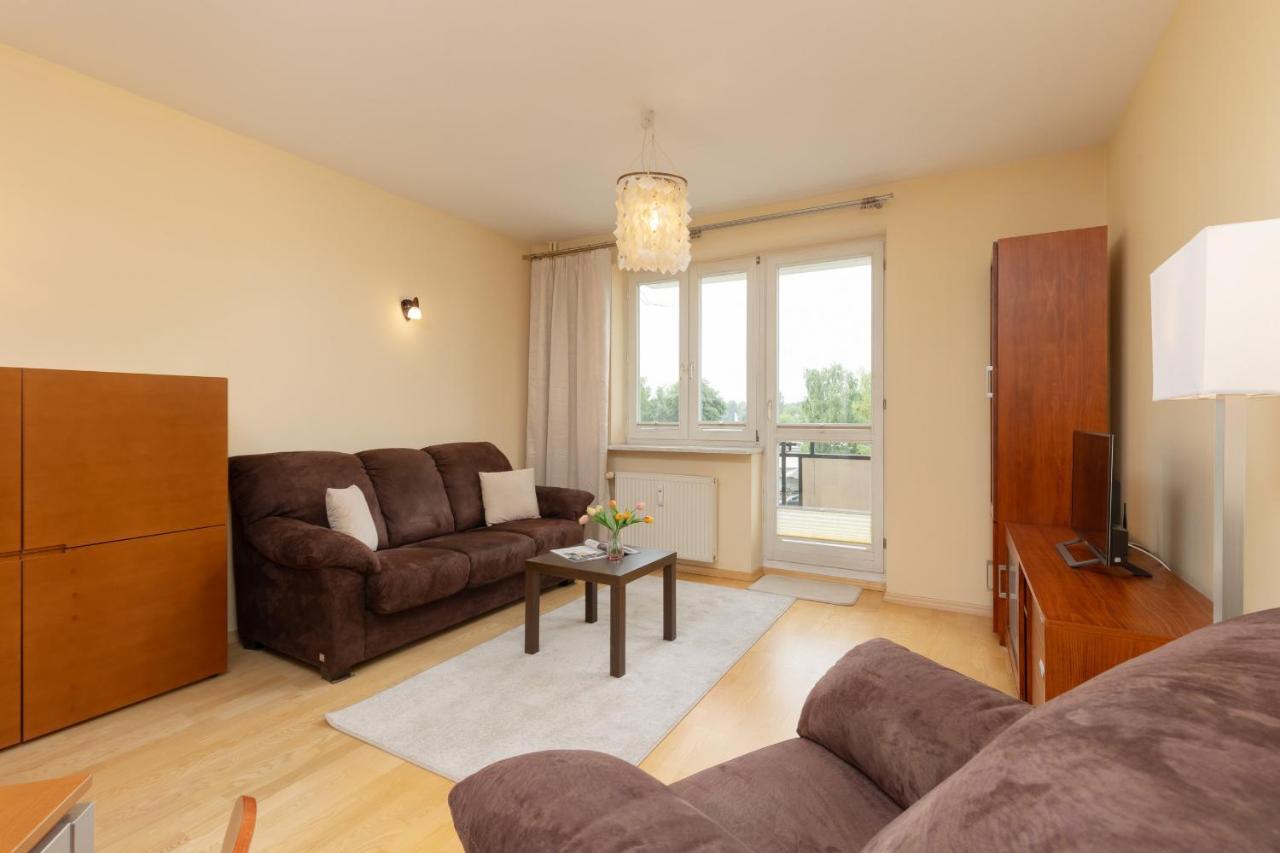 Spacious & Quiet 1 Bedroom Apartment In Pruszkow By Noclegi Renters Buitenkant foto